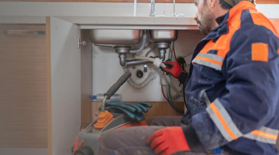 Local expert plumbing services in Dover, OK